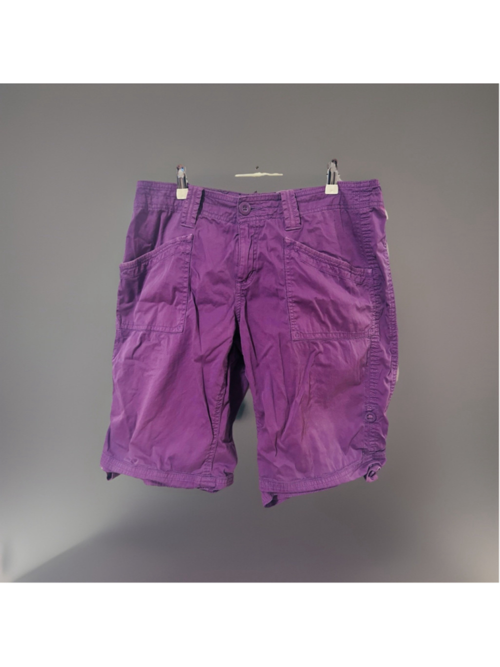 Women's Aventura Temple Short Size 10
#10